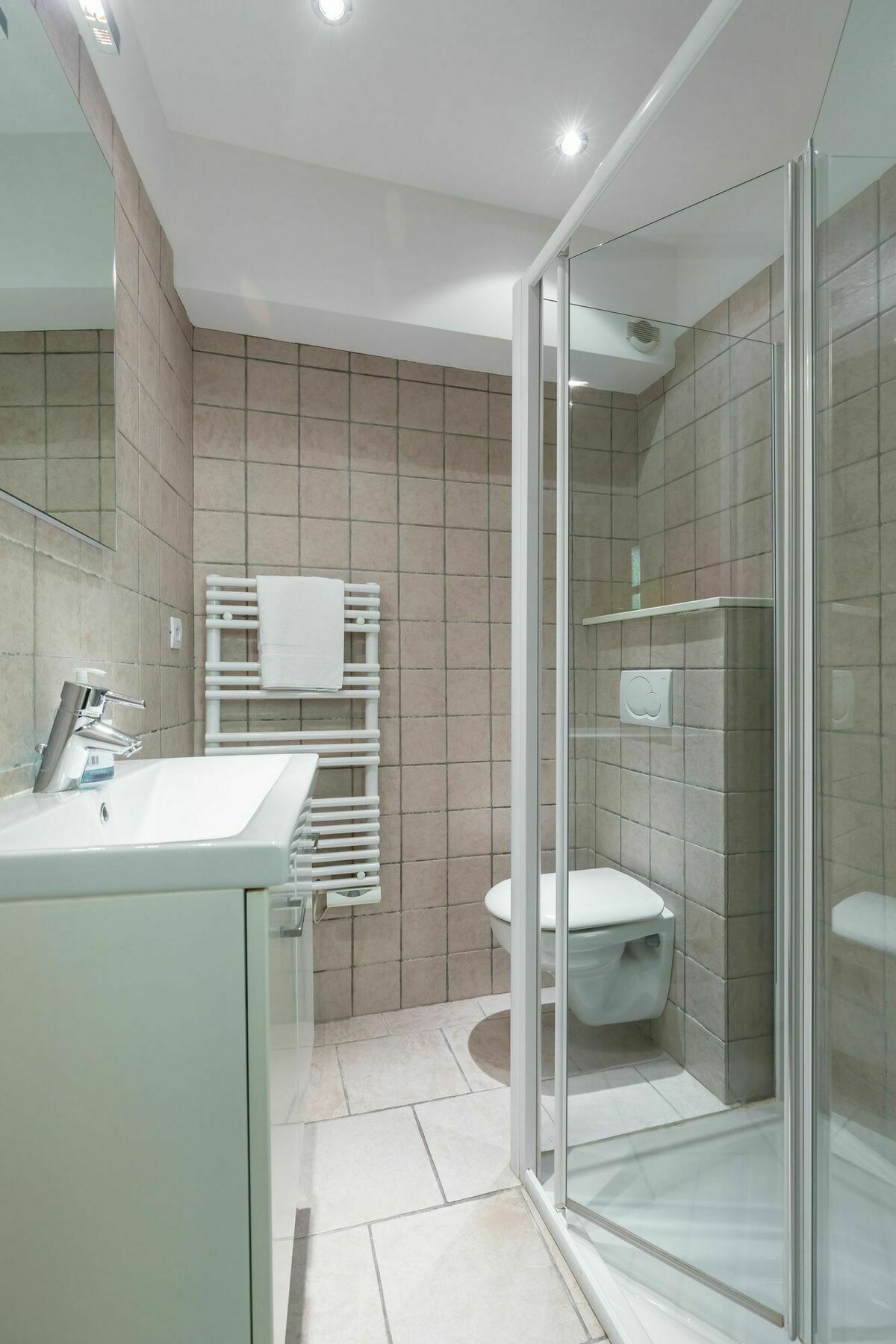 Very Charming Studio Apartment On Port In Cannes A Short Walk To Palais With Aircon And Internet 411 Bagian luar foto